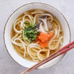 Miso udon sriuba